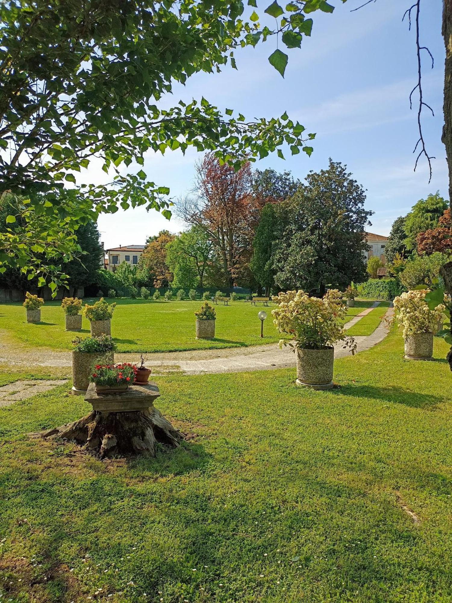 Villa Olanda มิรา ภายนอก รูปภาพ